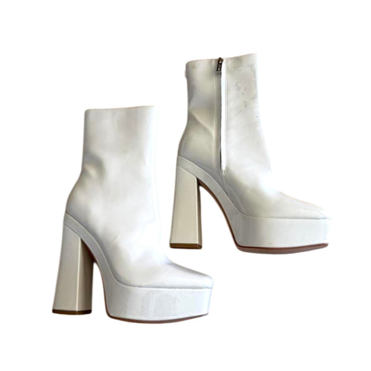 White guess platform boots